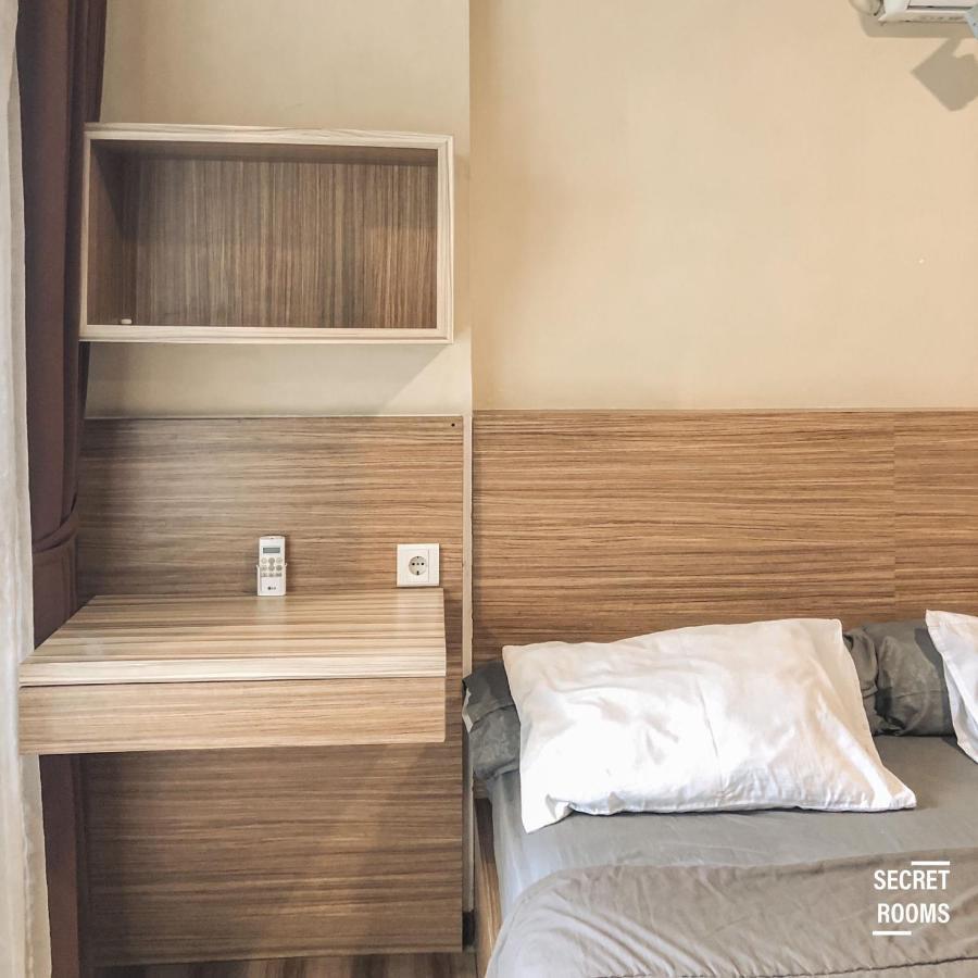 Gateway Pasteur Apartment By Secret Rooms Bandung Exterior photo