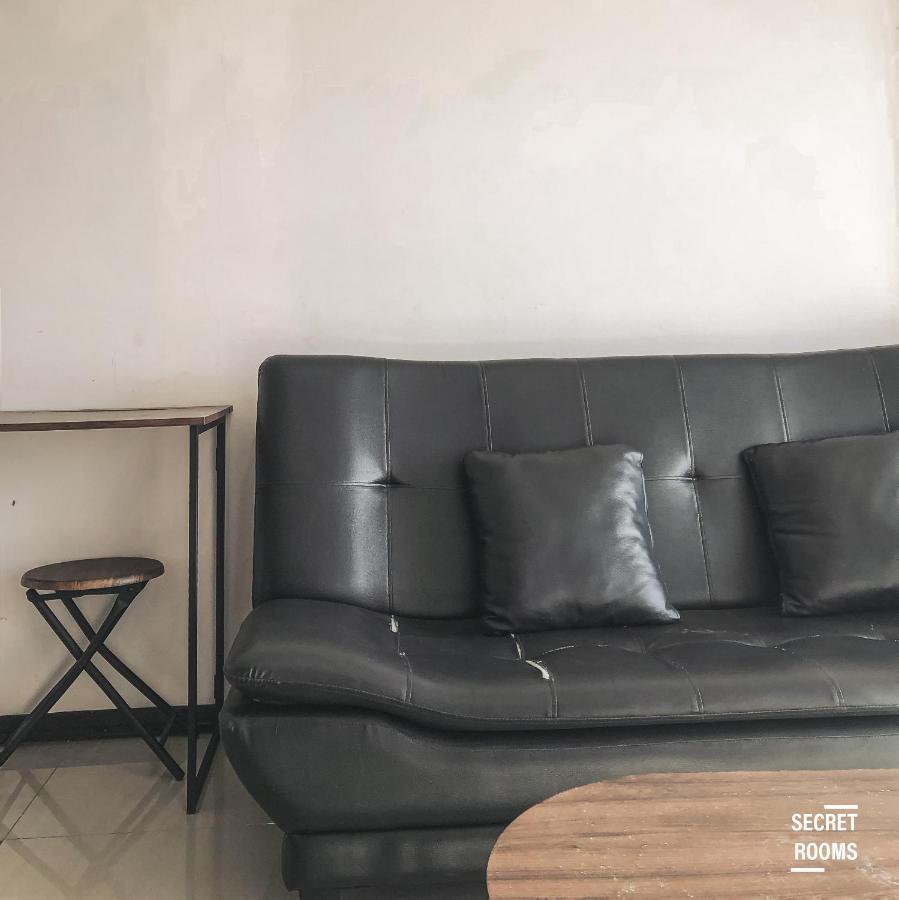 Gateway Pasteur Apartment By Secret Rooms Bandung Exterior photo
