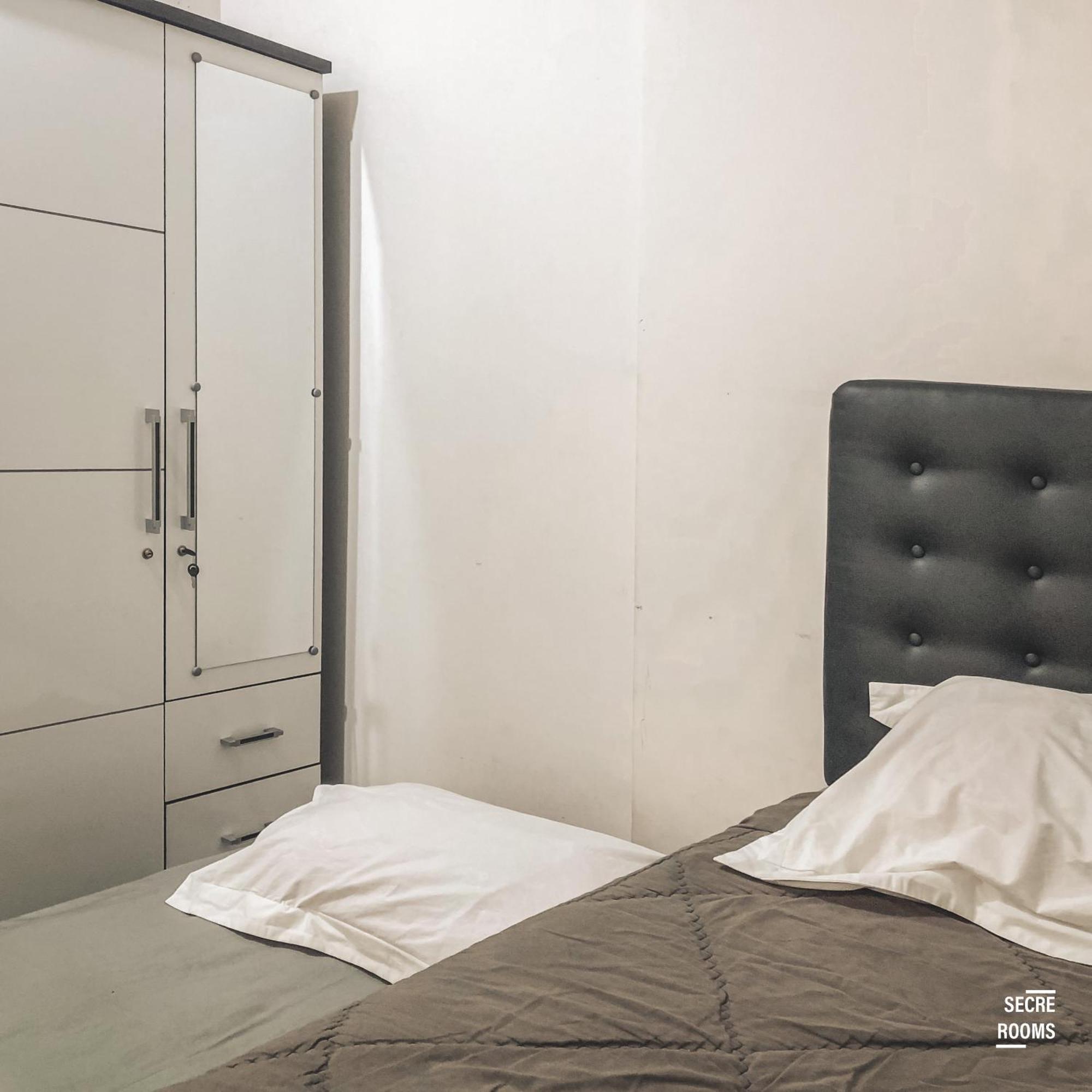 Gateway Pasteur Apartment By Secret Rooms Bandung Room photo